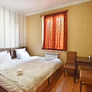 Hirmas 3*, Tbilisi Gruzja