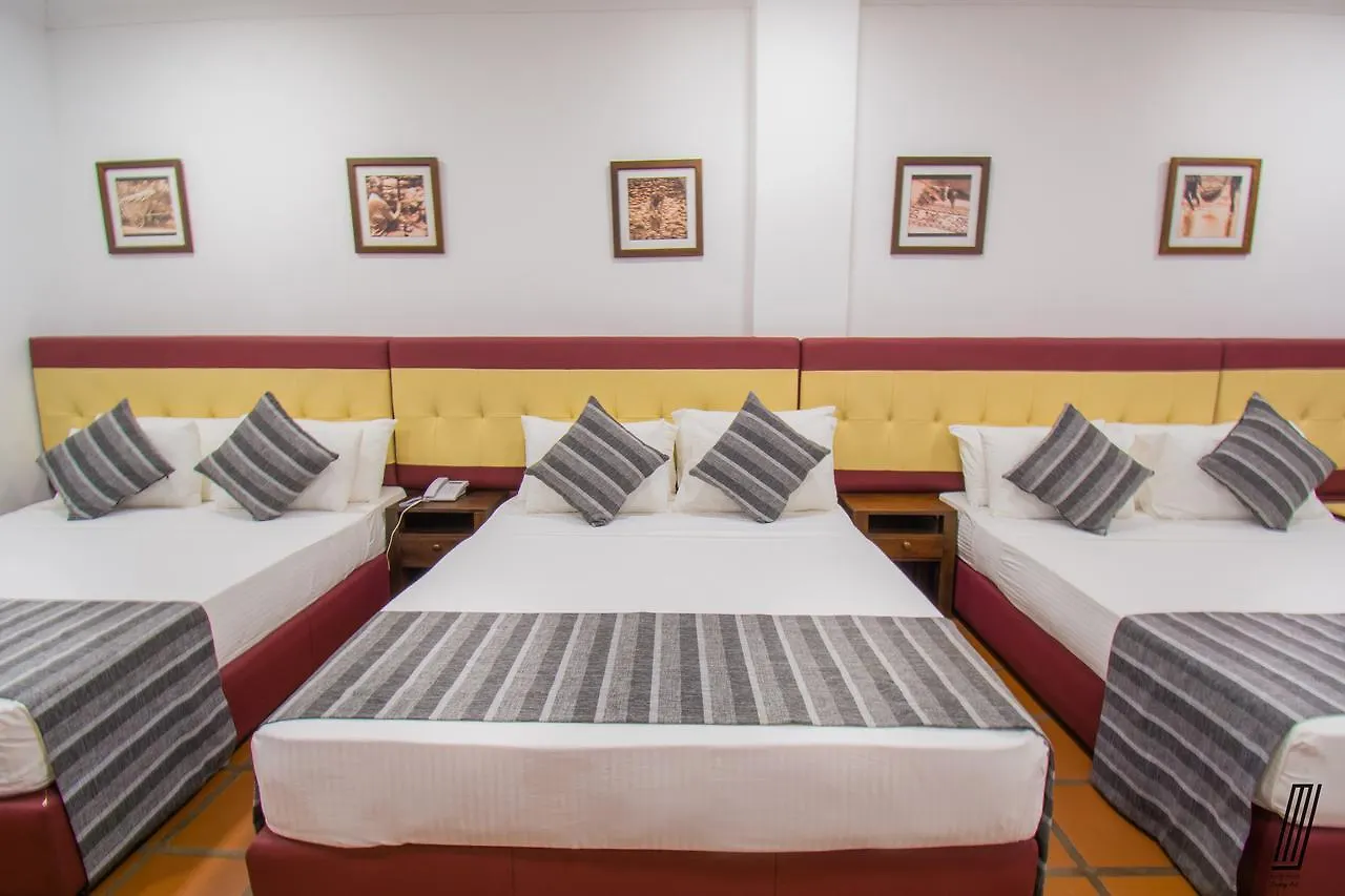 ***  Oreeka - Katunayake Airport Transit Hotels Sri Lanka